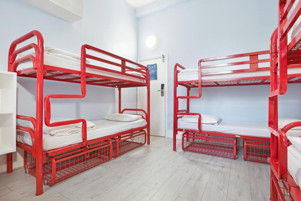 Astor Victoria Hostel Londres Habitación foto